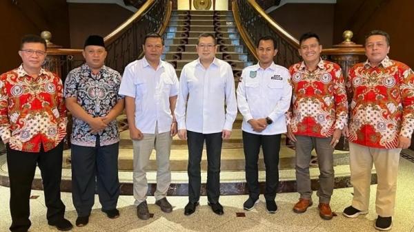 Hary Tanoe Berdiskusi dengan APDESI, ABPEDNAS dan DPN PPDI