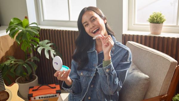 Clear Aligners Merawat gigi dengan cara aman tanpa sariawan dengan Clear Aligners. (Foto: istimewa)