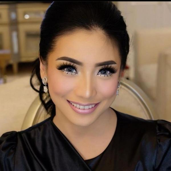 Screenshot 20230224 131130 Instagram Artis Lawas tinggal di luar negeri. (Foto: instagram)