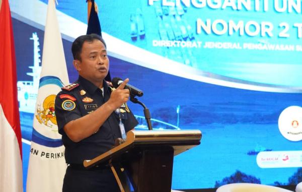 Laksda TNI Adin Nurawaluddin Laksda TNI Adin Nurawaluddin dalam Sosialisasi Perppu Cipta Kerja. (Foto: dok KKP)