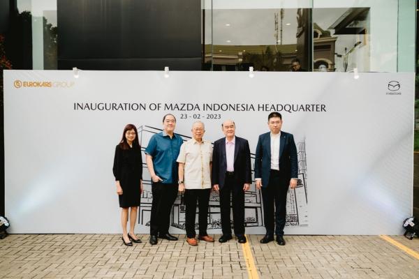 Mazda 1
