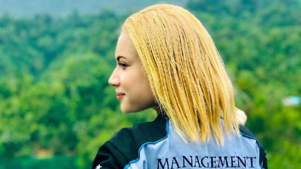 Herolena Mahasiswi Universitas Papua Herolena Mahasiswi Universitas Papua (IG)
