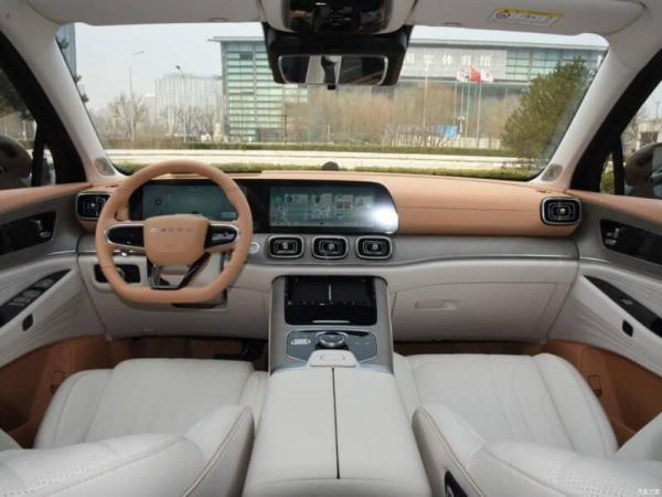 Chery Tiggo 9 5