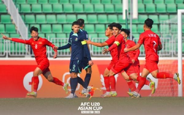 vietnam Vietnam U-20 menang 1-0 atas Australia U-20 di laga perdana penyisihan Grup B Piala Asia U-20. (foto: twitter/theasenball)