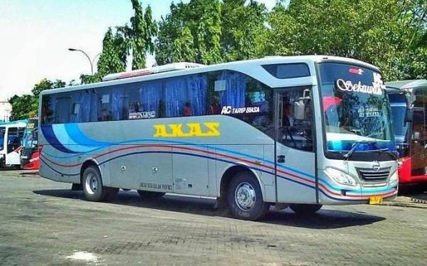 Akas