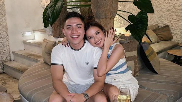 Anggi Marito pamer cincin lamaran (Foto: IG @anggimarito)