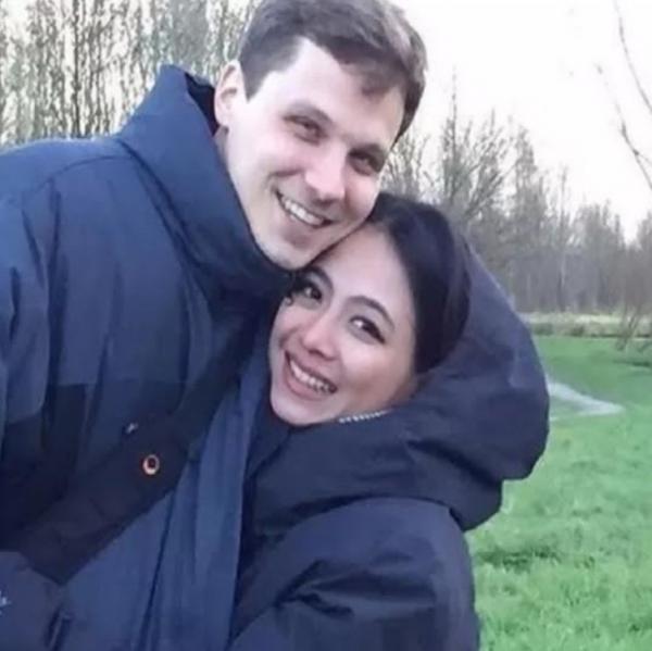 Artis cantik nikahi bule tajir. (Foto: instagram)