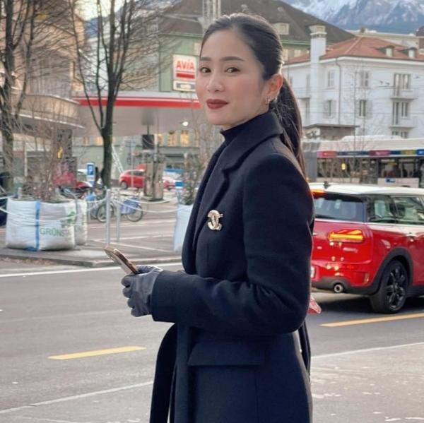 Artis sempat sembunyikan identitas suami. (Foto: instagram)