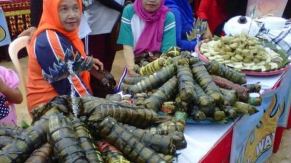 Makanan Khas Lampung Kue Segumpal (Istimewa)