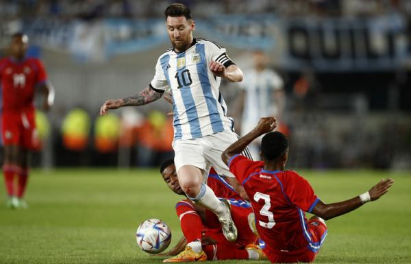 Argentina kalahkan Panama 1-0 pada laga uji coba di Stadion Monumental, Jumat (24/3/2023) pagi WIB. (Foto: REUTERS)