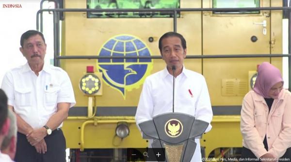 Jokowi Resmikan Pengoperasian Kereta Api Makassar-Parepare