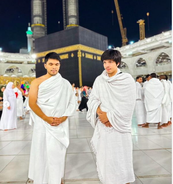 Screen Shot 2023 03 30 At 07 06 59 Artis ibadah umroh saat Ramadhan. (Foto: Instagram)