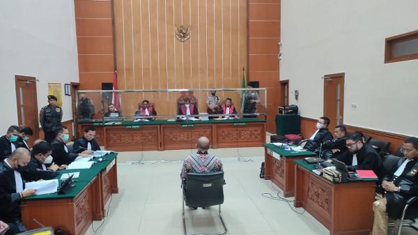 Sidang tuntutan Irjen Teddy Minahasa (foto: MPI) Sidang tuntutan Irjen Teddy Minahasa (foto: MPI)