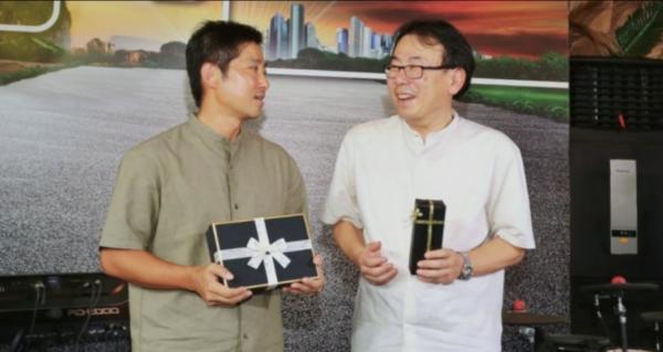 Presiden Direktur MMKSI Naoaya Nakamura dan Atsushi Kurita