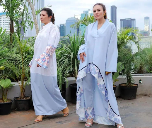 Screen Shot 2023 04 07 At 14 49 59 Outfit Lebaran yang cantik ala Wulan Guritno. (Foto: Instagram)