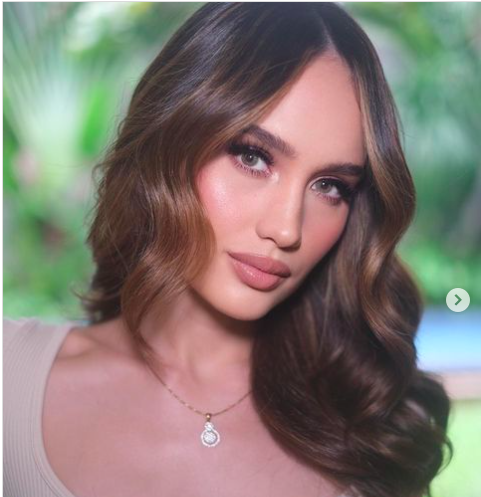 Screen Shot 2023 04 12 At 16 50 04 Potret seksi Cinta Laura bergaya Nude. (Foto: Instagram)