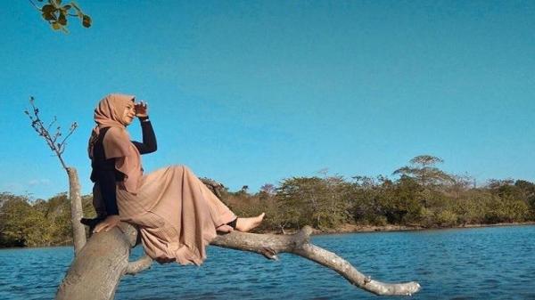 Keindahan Pantai Santolo menjadi salah satu tempat healing di Garut.&nbsp; (Foto: Instagram IG@ohay______)