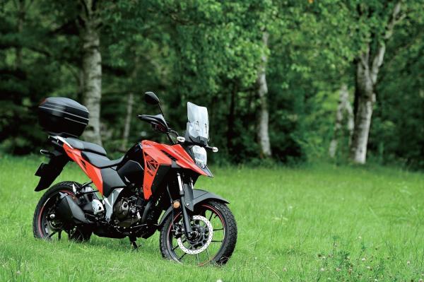 Suzuki V Strom 250SX 2