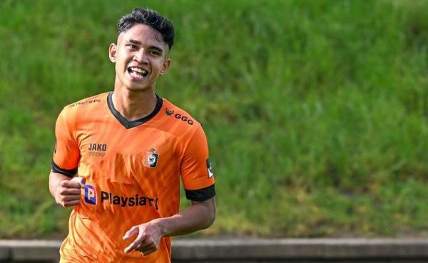 Marselino Ferdinan Pemain Timnas Indonesia U-22, Marselino Ferdinan mencetak gol perdana di klub Belgia, KMSK Deinze pada Sabtu (22/4/2023). (Foto: Instagram/@kmskdeinze)