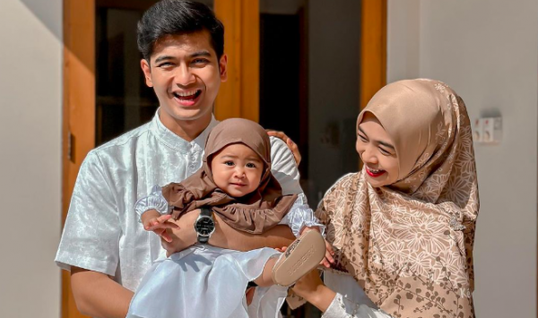 Ria Ricis Artis pertama kali rayakan Lebaran. (Foto: Instagram)