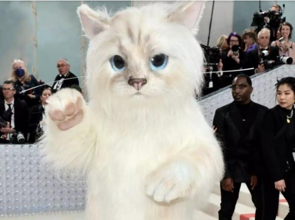 Jared Leto Artis Paling Nyeleneh di Met Gala 2023. (foto: Twitter)
