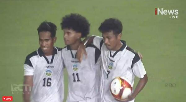 Timor Leste U-22 Elias Mesquita Pemain Timor Leste U-22 merayakan gol ke gawang Filipina yang dicetak Elias Mesquita (7) pada laga Grup A SEA Games 2023 di Stadion Olympic, Phnom Penh, Kamboja, Kamis (4/5/2023). (Foto: RCTI+/iNews)