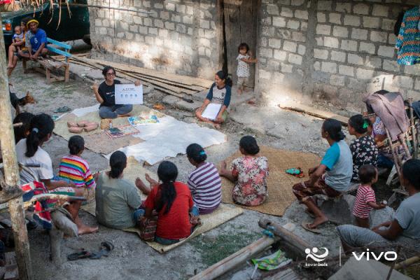 Warga Desa Mbinudita mendapatkan pelatihan pola hidup sehat. (Foto: dok vivo)