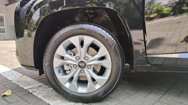 Hyundai Stargazer Active 1