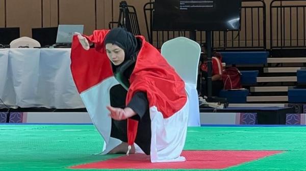 Safira emas SEA Games kamboja Safira Dwi Meilani, mahasiswa FIK Universitas Negeri Semarang (Unnes) meraih medali emas dari cabor pencak silat nomor Women’s Tanding Class B di SEA Games 2023 Kamboja. (IST)