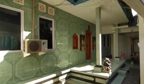 Dokter Aborsi Bali 2 Rumah yang dijadikan tempat praktik aborsi oleh I Ketut Arik Wiantara di Gang Bajangan, Jalan Padang Luwih, Kabupaten Badung. (Foto: Indira Arri)