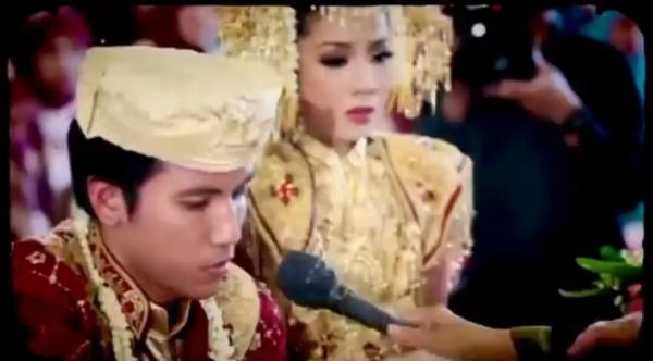1 Potret lawas pernikahan Desta dan Natasha Rizky. (Foto: instagram)