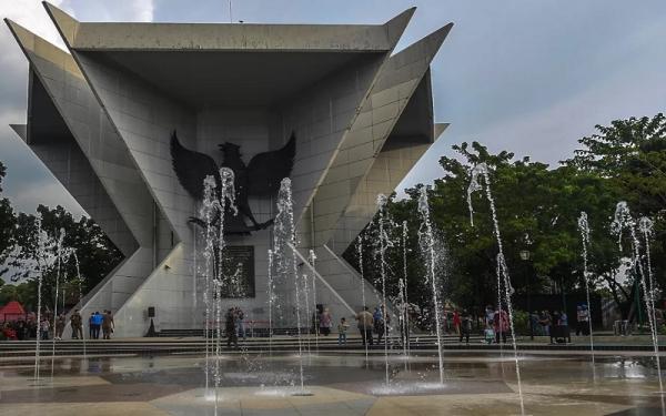 Salah satu museum di Sumatera Selatan Salah satu museum di Sumatera Selatan adalah Monper di Jalan Merdeka Palembang. (Foto: Mushaful Imam)
