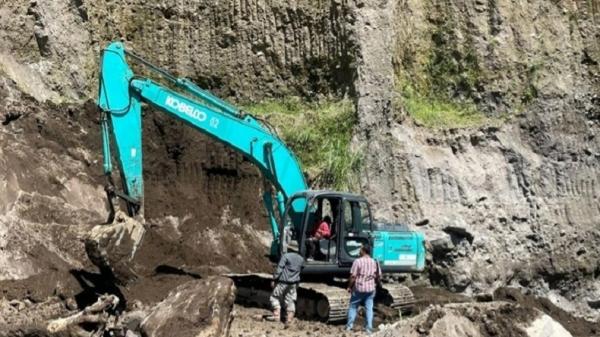 Tambang Pasir dan Batu Ilegal di Lumajang Marak, Pemda Disebut Rugi Miliaran Rupiah