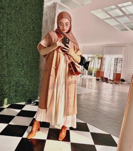 Inara Rusli2 Potret OOTD Inara Rusli. (foto: instagram)