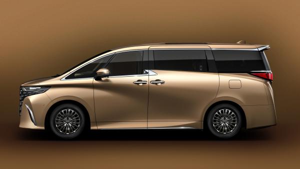 Toyota Vellfire 3