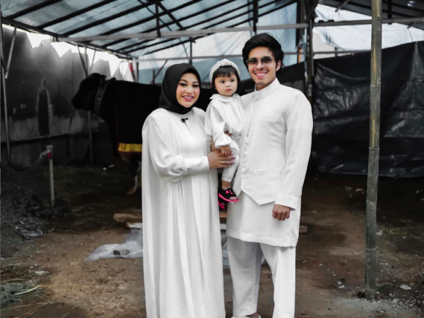 Atta Halilintar Kurban Artis Kurban Sapi terbesar dan termahal. (foto: Instagram)
