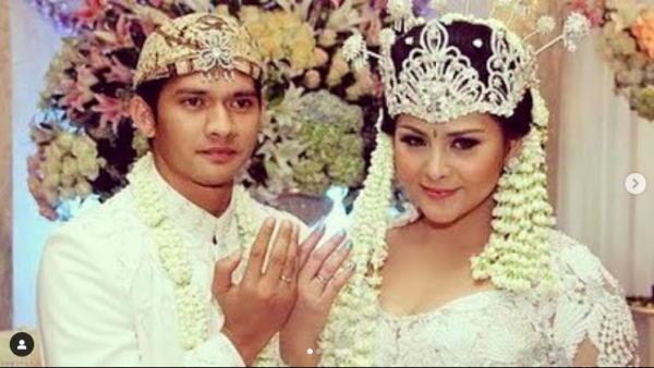 Audy Item Artis menikah dengan atlet. (Foto: Instagram)