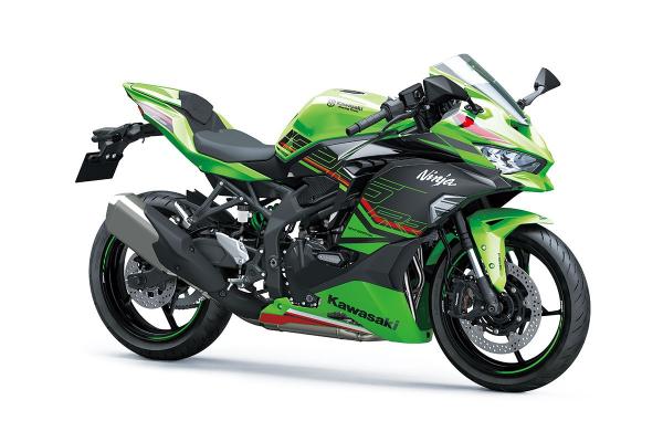 Kawasaki Ninja ZX 25R 2
