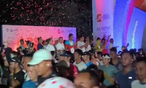 LPS Monas Half Marathon 2023 LPS Monas Half Marathon 2023 di Jakarta diikuti 5.000 pelari. Foto: MPI