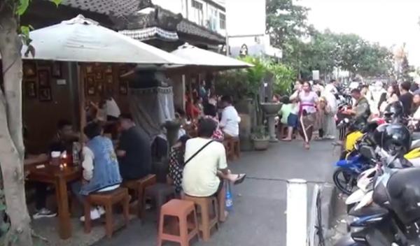 Warung Mak Beng Bali tempat makan legendaris di dunia versi TasteAtlas. (Foto: Indira Arri)