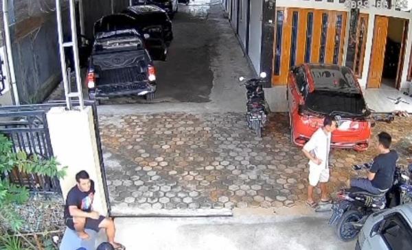 Mobil Nabrak 2