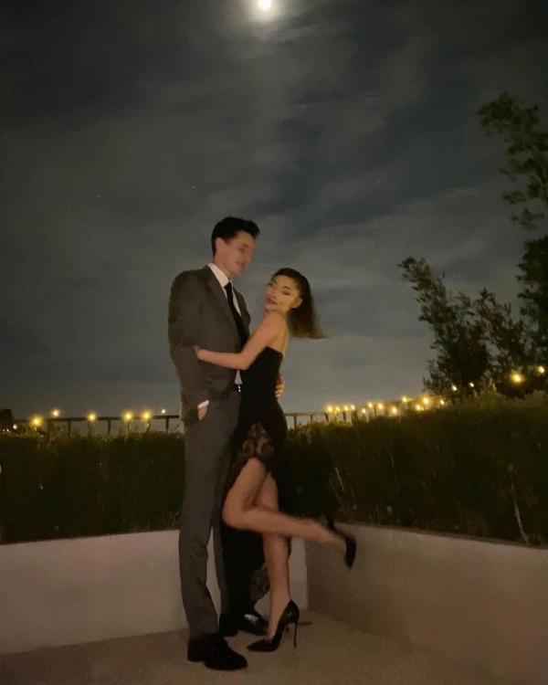 Potret mesra Ariana Grande dan Dalton Gomez. (Foto: Instagram)