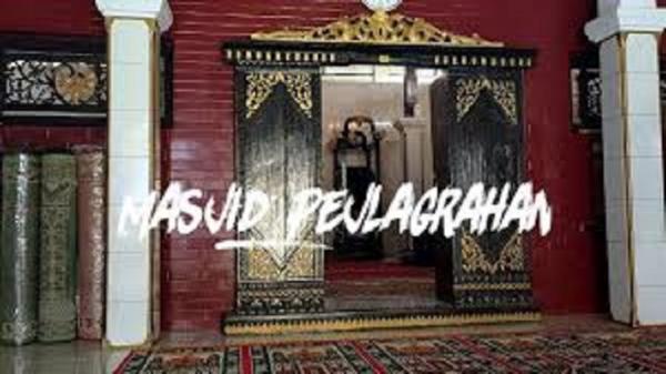 Tajug Pejlagrahan Tajug Pejlagrahan. (FOTO: ISTIMEWA)