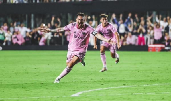 Perbedaan debut Lionel Messi dan Cristiano Ronaldo di luar Eropa (Foto: Inter Miami)