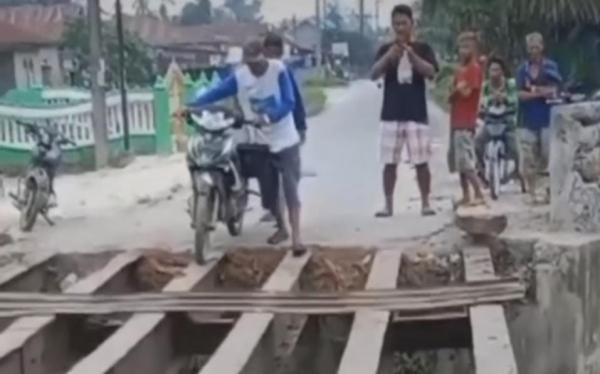 Jembatan Rusak 2