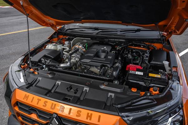 Mitsubishi Triton 2023 3