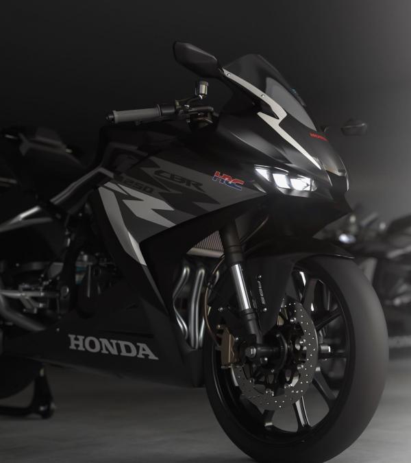 Honda CBR250RR 4 Silinder 1