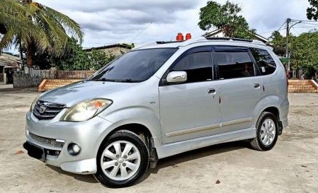 Toyota Avanza 2010