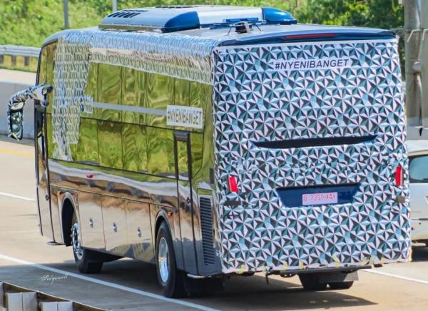 Jetbus 5 2