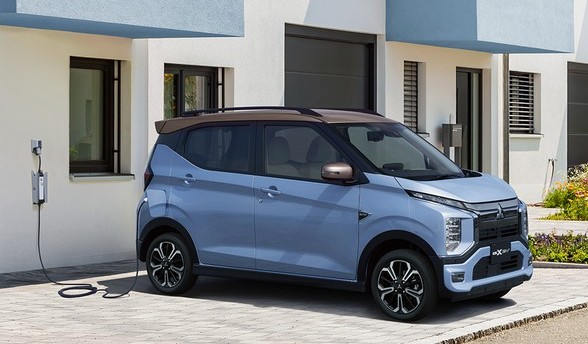 Mitsubishi EK X EV 3